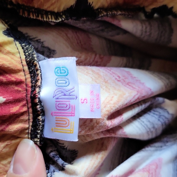 LuLaRoe Madison skirt size small - Picture 3 of 3